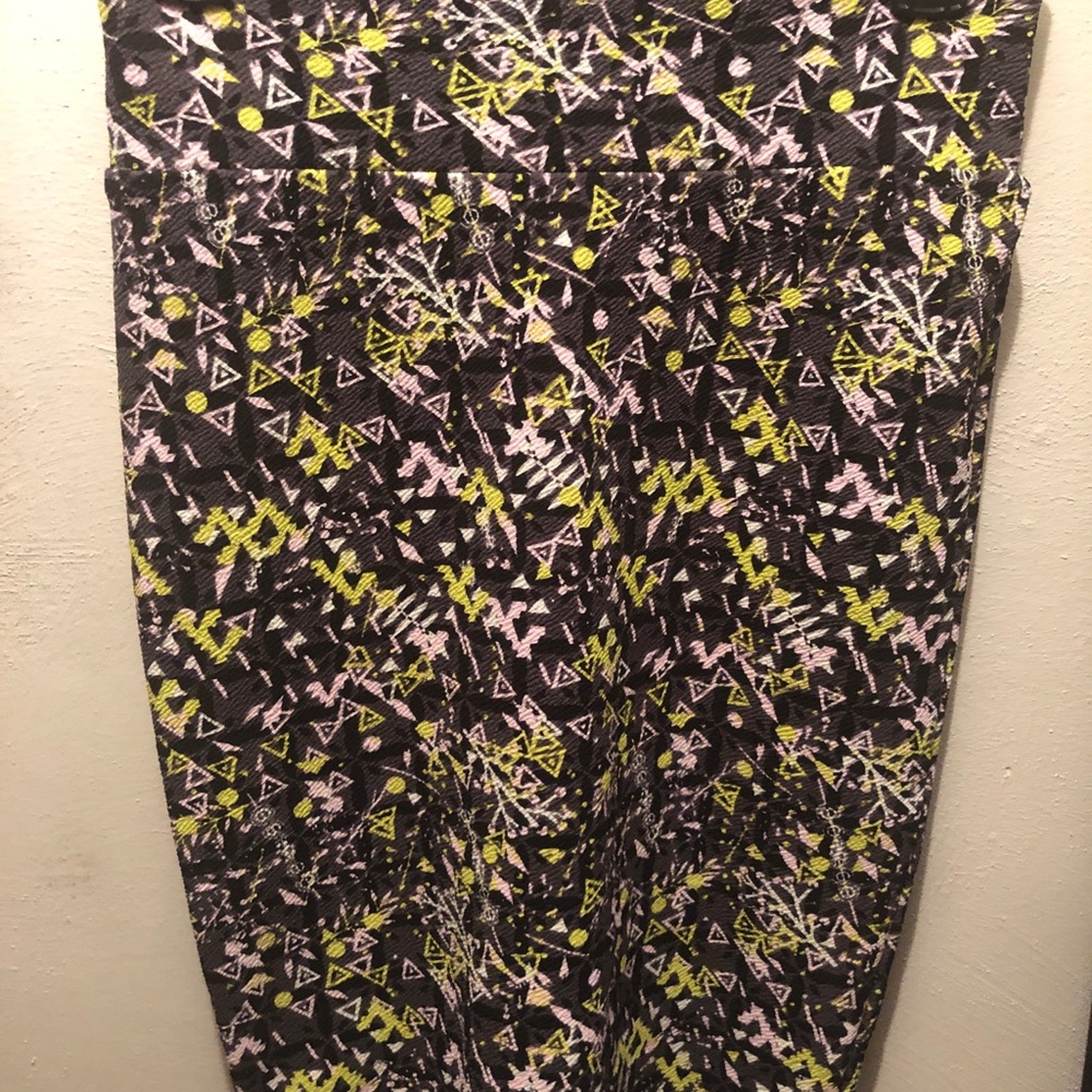 LuLaRoe Cassie size XS EUC